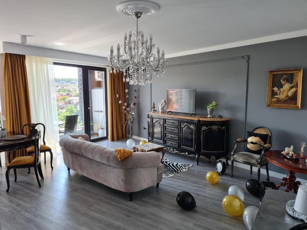 Parisian Apartment Cluj Εξωτερικό φωτογραφία