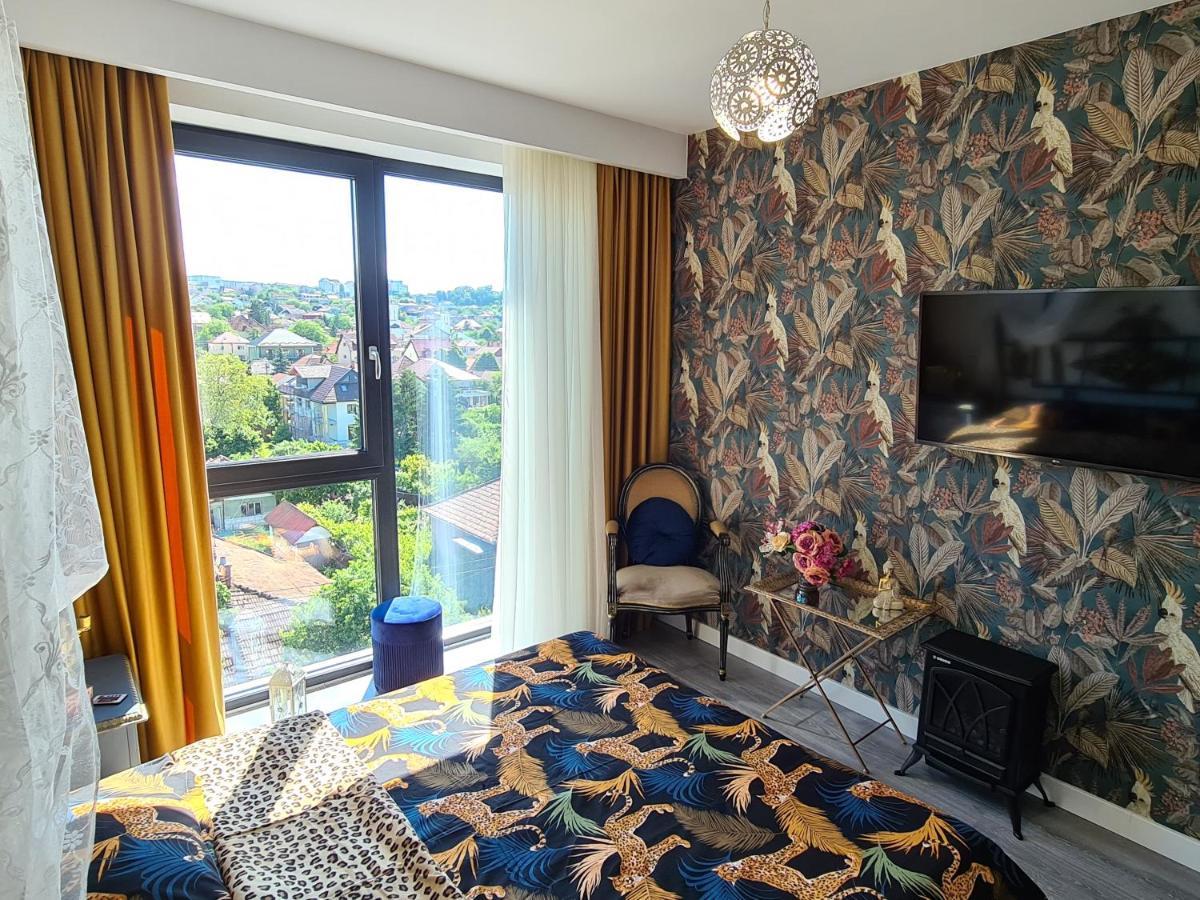 Parisian Apartment Cluj Εξωτερικό φωτογραφία