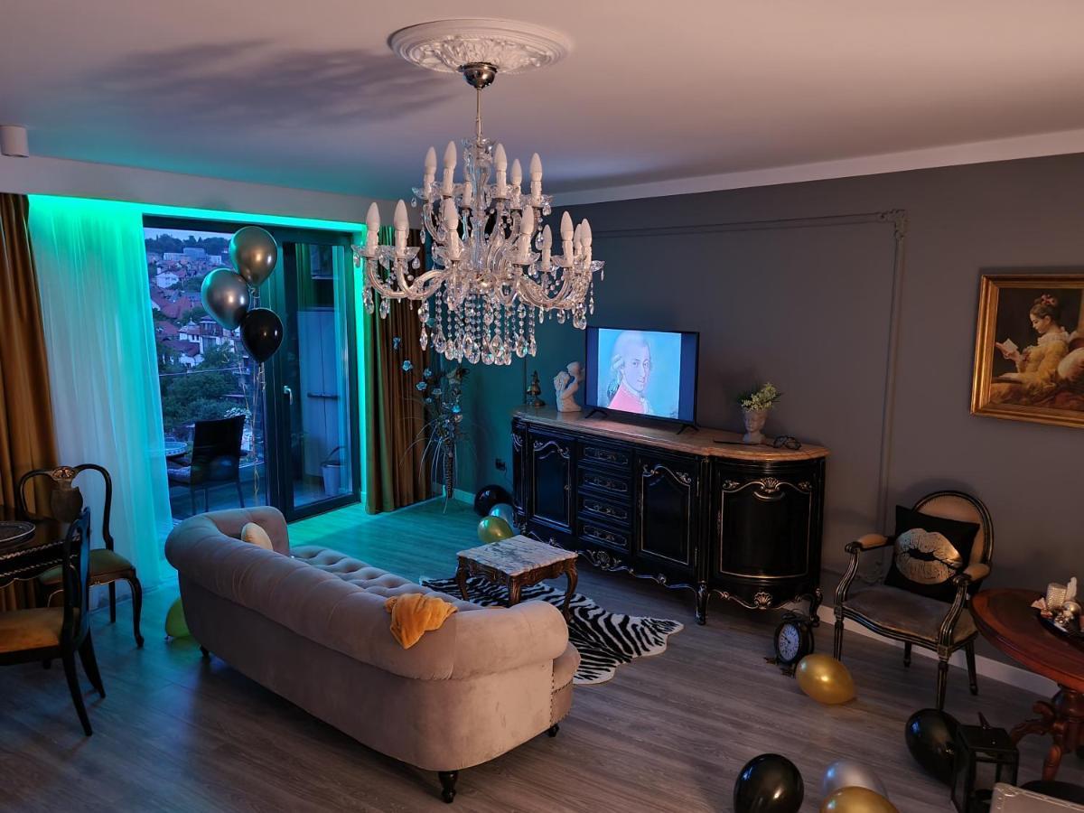 Parisian Apartment Cluj Εξωτερικό φωτογραφία