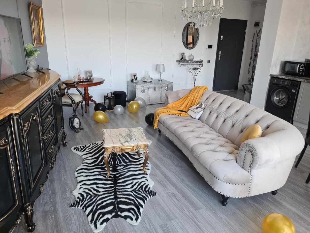 Parisian Apartment Cluj Εξωτερικό φωτογραφία