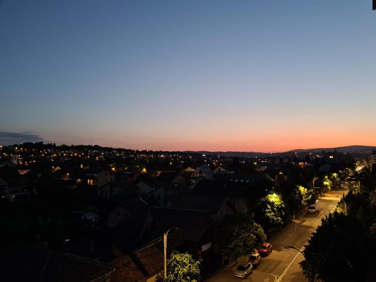 Parisian Apartment Cluj Εξωτερικό φωτογραφία